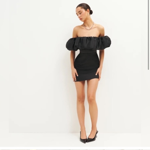 NEW Reformation Alber Satin Off The Shoulder Ruffle Mini Dress Black NWT - Picture 2 of 10
